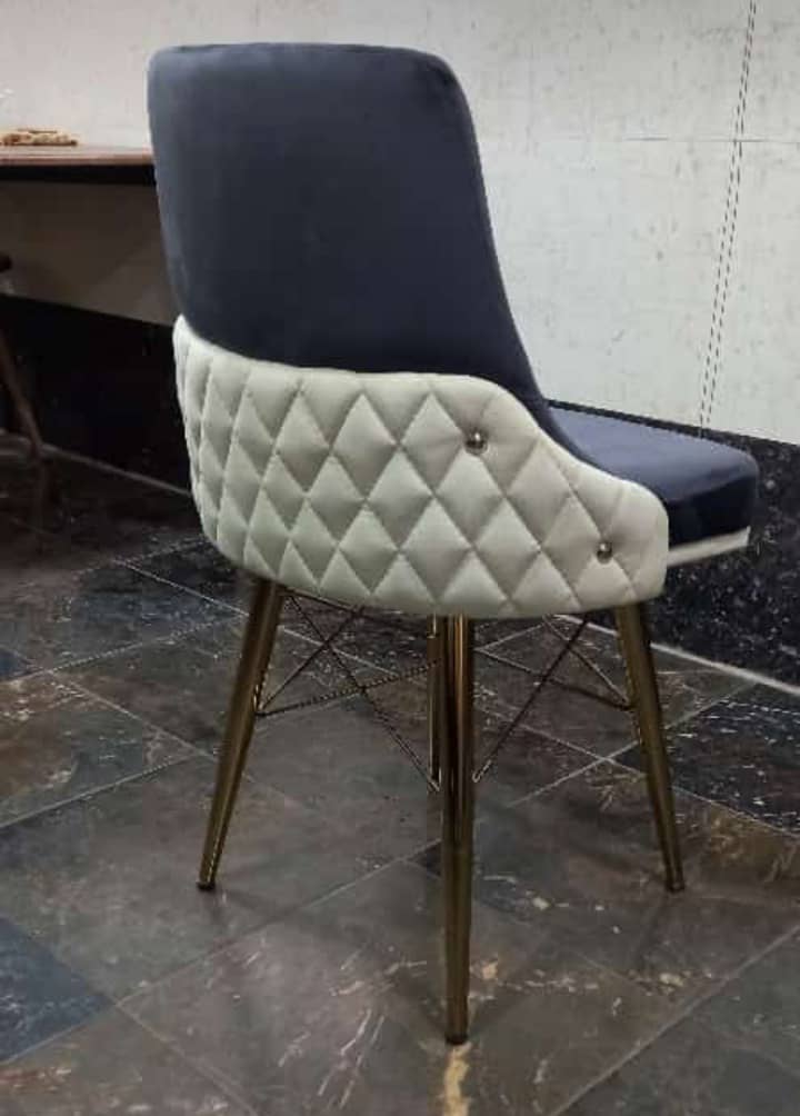 صندلی کافه پایه فلزی بلند